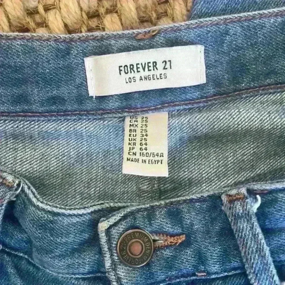 Forever‎ 21  Ripped Blue Straight Jeans - Picture 5 of 8